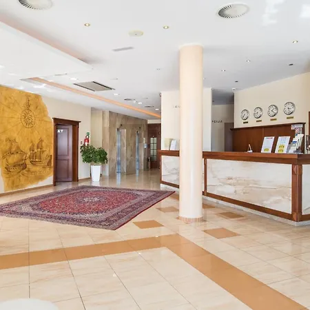 Bella Vista فندق درفينيك