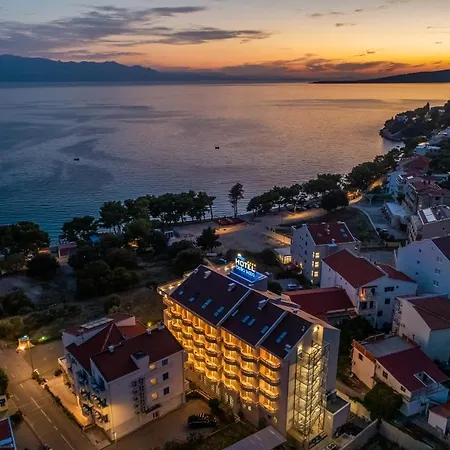 Bella Vista 4* درفينيك