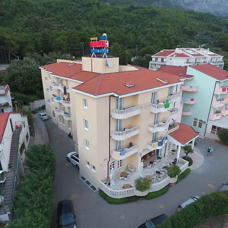 Bella Vista فندق درفينيك