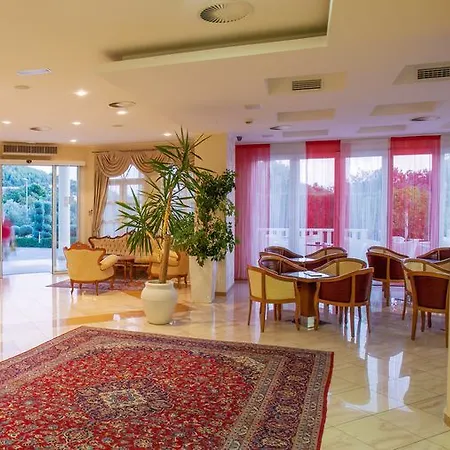 Bella Vista Hotel
