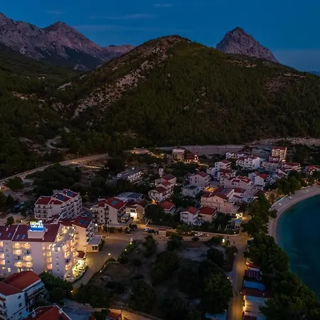 Bella Vista 4*