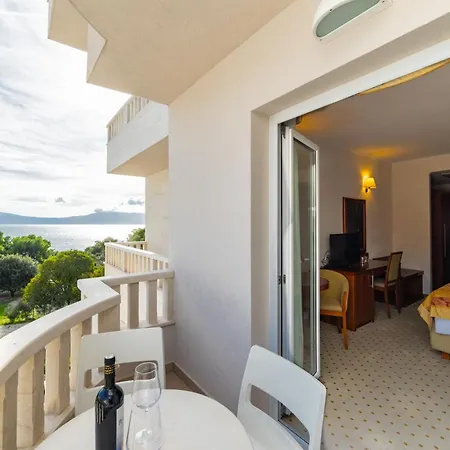 Hotel Bella Vista 4*