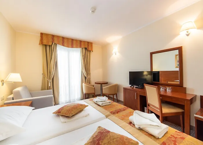 Bella Vista فندق درفينيك