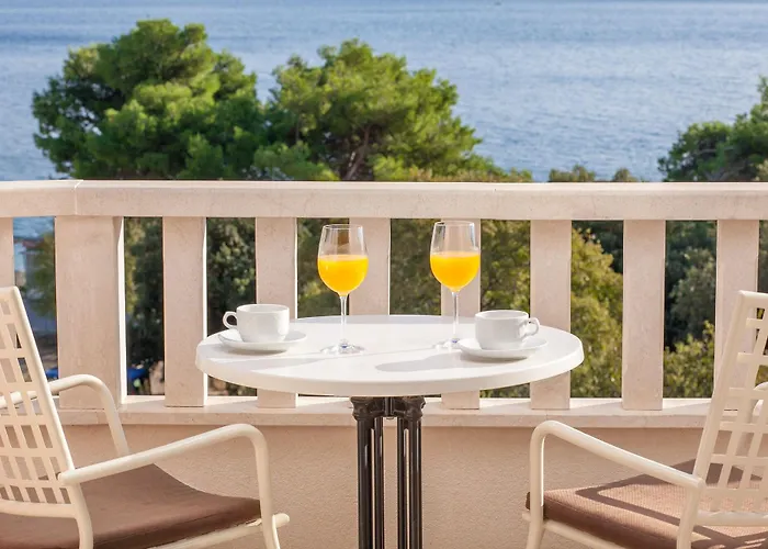 Bella Vista 4*