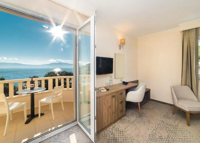 فندق Bella Vista 4*