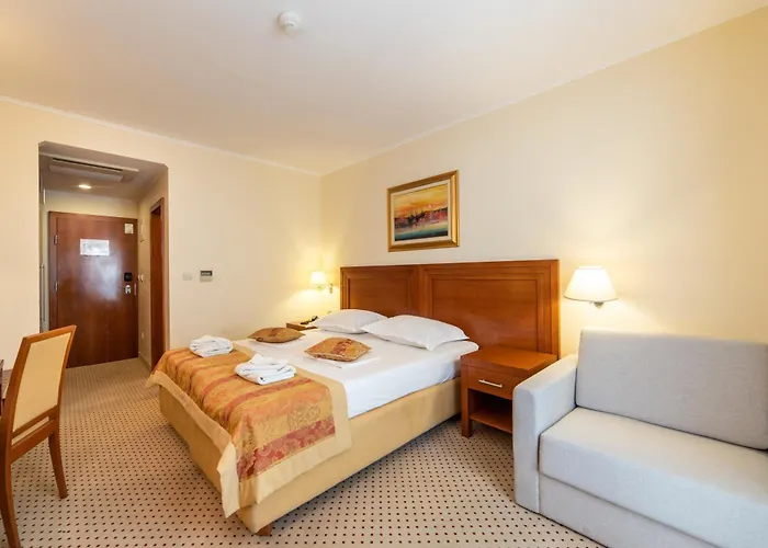 Bella Vista ホテル 4*