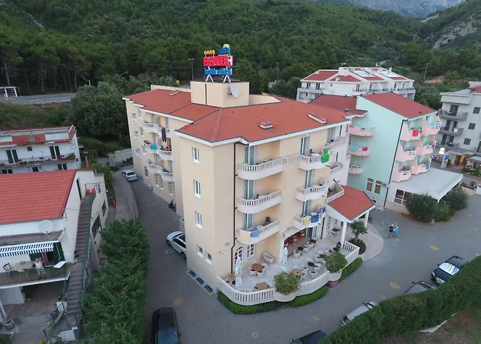 Bella Vista فندق درفينيك